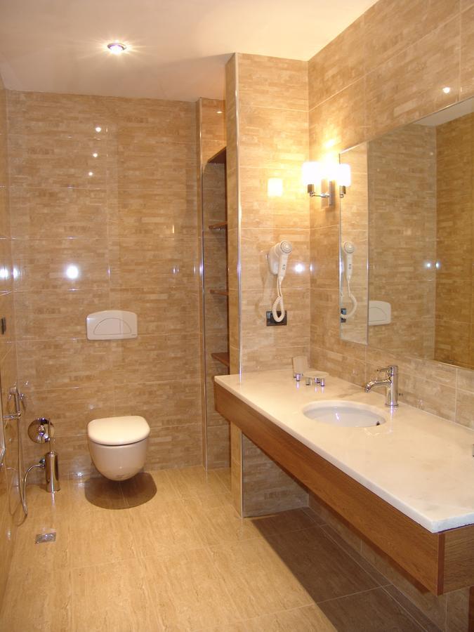 Sheki Olimpiya Hotel & Resort ภายนอก รูปภาพ