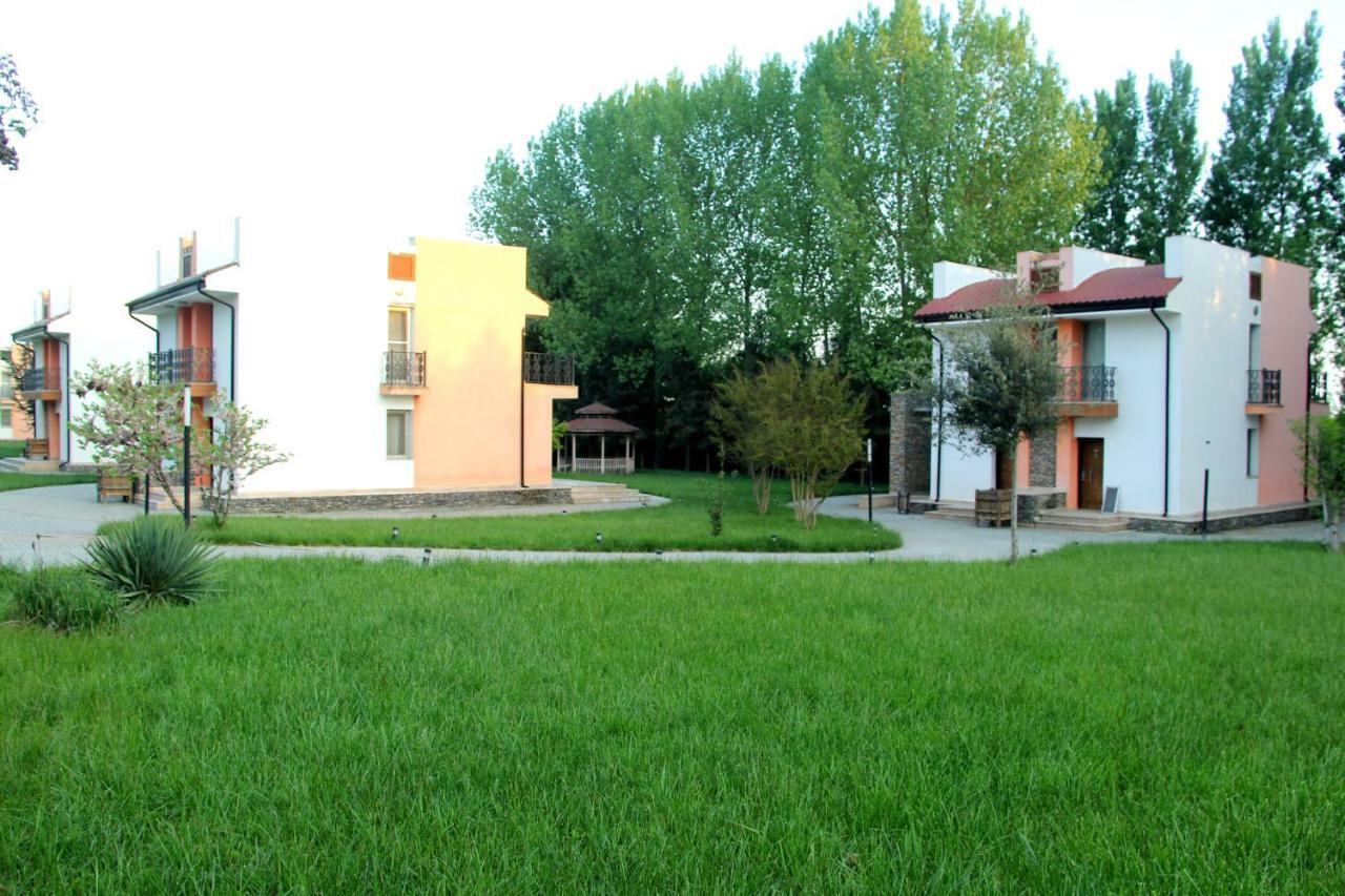 Sheki Olimpiya Hotel & Resort ภายนอก รูปภาพ