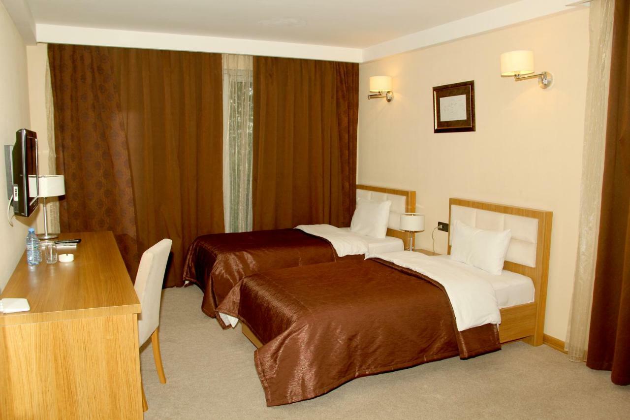 Sheki Olimpiya Hotel & Resort ภายนอก รูปภาพ