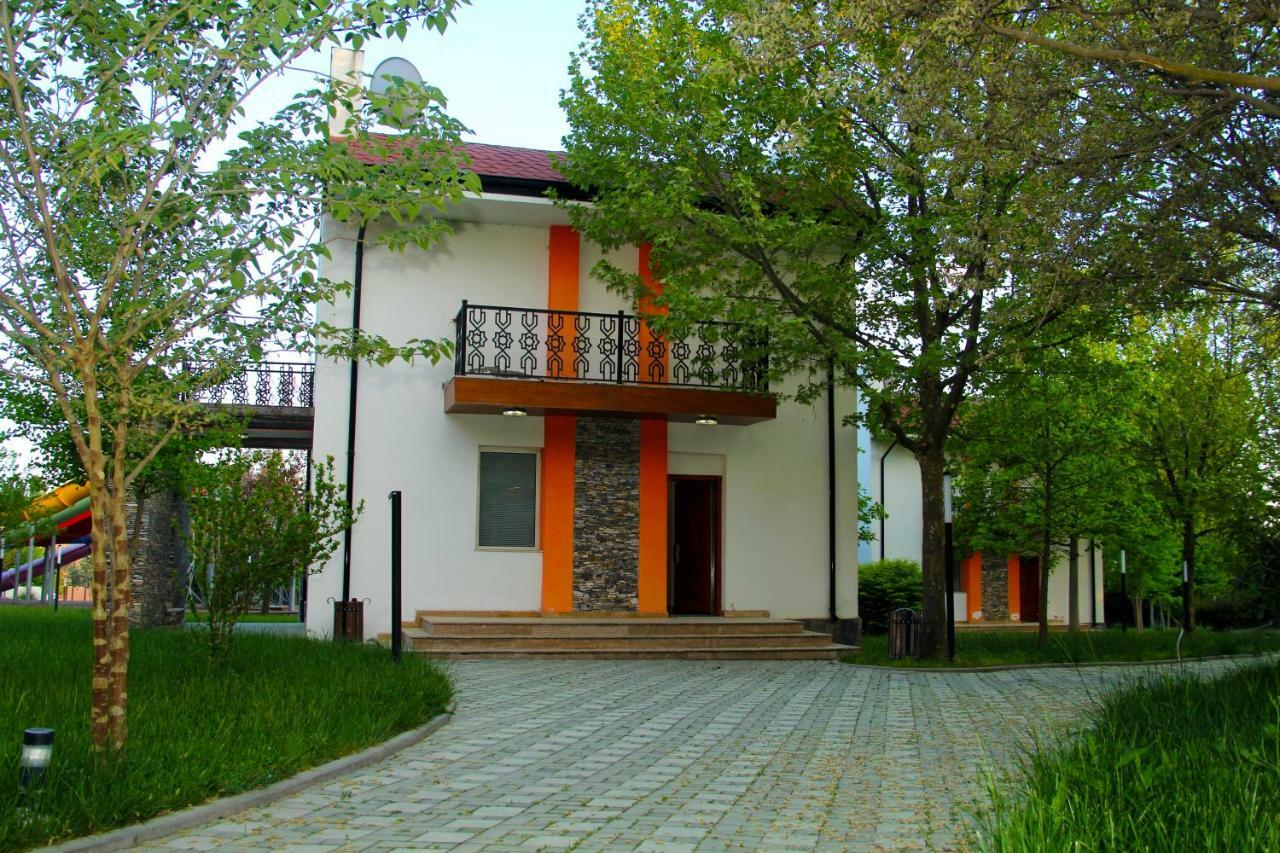 Sheki Olimpiya Hotel & Resort ภายนอก รูปภาพ